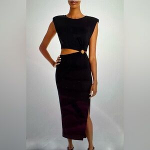 Fore Cut Out Midi Dress. Elegant Black Dress with Ring Detail.